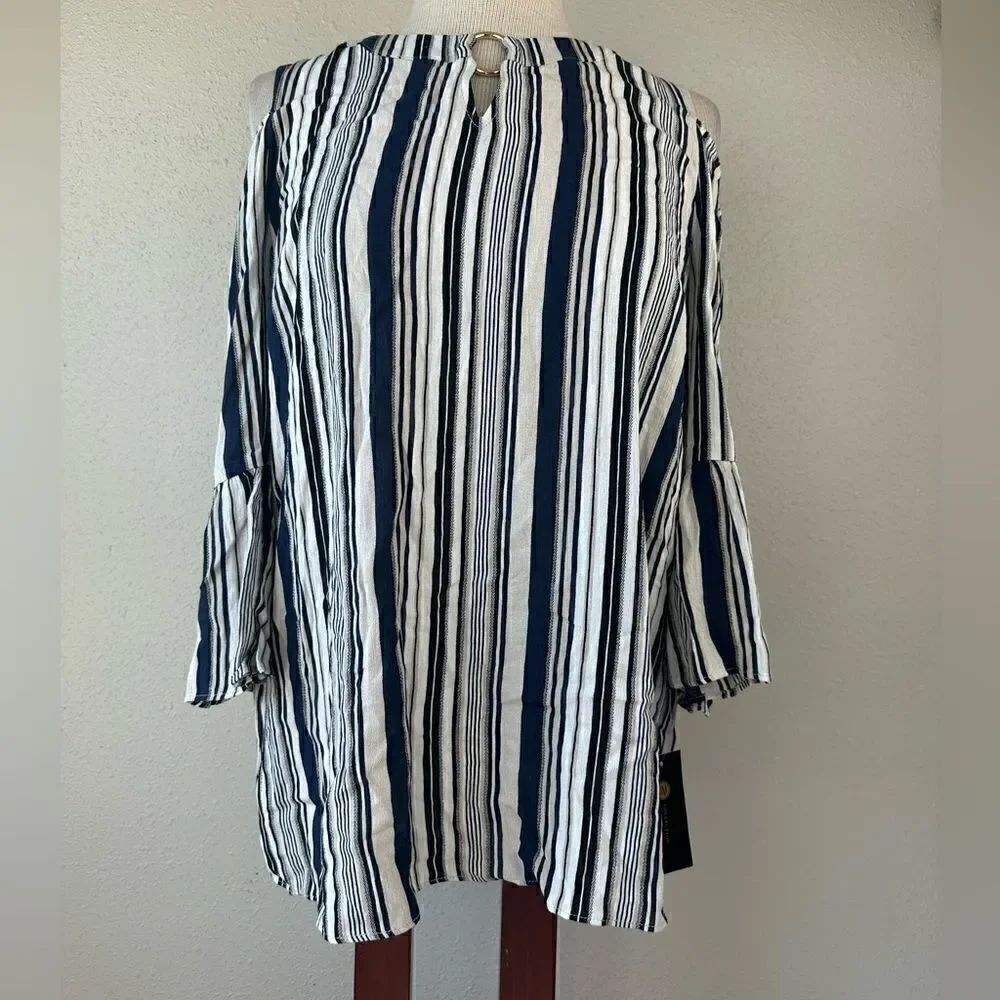 NWT JM Collection Women’s Top